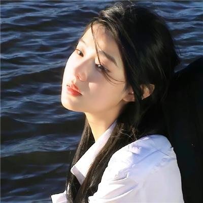 诺言的夏天海报
