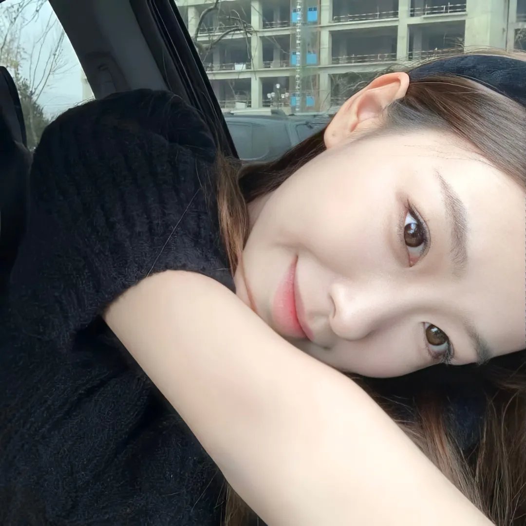 托马索海报