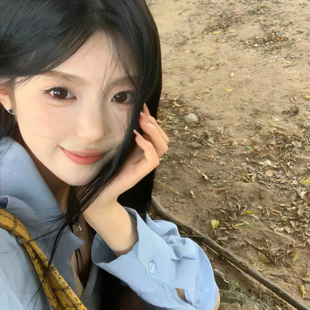 沉默的眼睛海报
