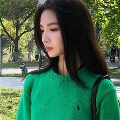 他来自程氏集团海报